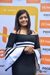 Rashmika Mandanna Launches Happi Mobiles at Banjara Hills